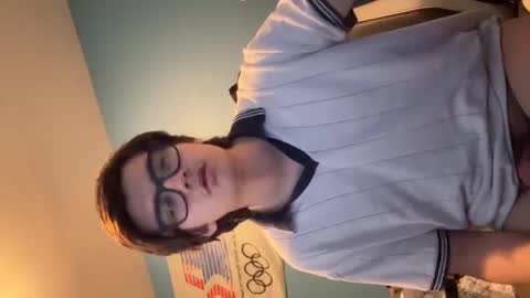 Snapshot of carter10101000 chatting on October 3, 2:52 am carter10101000 online show from October 3, 2:52 am