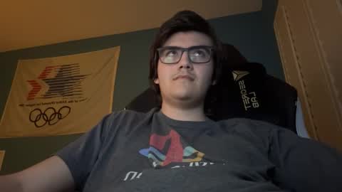 Snapshot of carter10101000 chatting on October 26, 4:29 am carter10101000 online show from October 26, 4:29 am