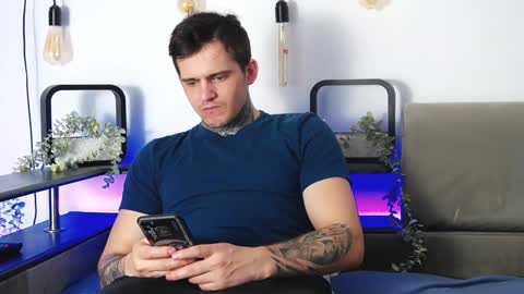 Carter online show from January 31, 8:01 am