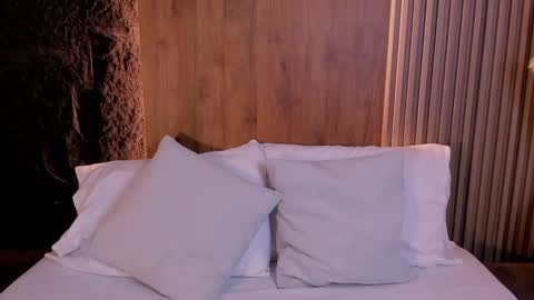 Casandra  online show from March 6, 7:21 pm