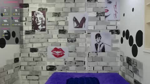 casandrajones1 online show from December 4, 11:13 pm