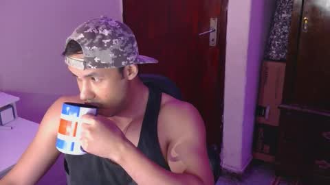      online show from January 8, 2:58 am