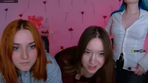 casey_meow_ online show from April 15, 8:54 am