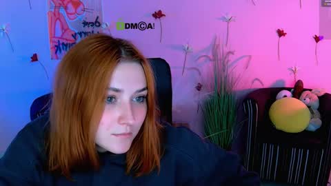 casey_meow_ online show from April 19, 8:57 am