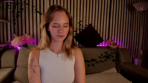 Casey sweeet online show from June 8, 3:45 pm