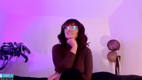 Snapshot of cash_vice chatting on March 31, 7:25 pm caprice online show from March 31, 7:25 pm