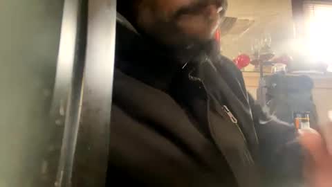 Snapshot of cashcoupllle chatting on February 18, 9:53 pm Cash Couple online show from February 18, 9:53 pm