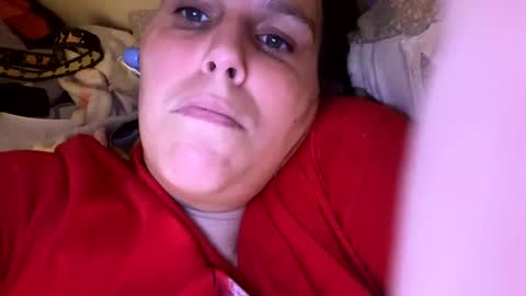 Snapshot of cashcoupllle chatting on September 28, 3:23 am Cash Couple online show from September 28, 3:23 am