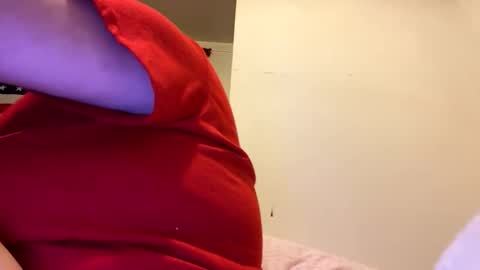 Snapshot of cashcoupllle chatting on November 6, 3:07 am Cash Couple online show from November 6, 3:07 am