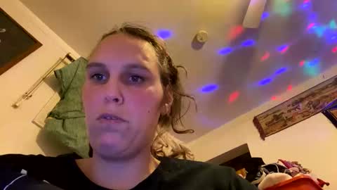 Snapshot of cashcoupllle chatting on December 18, 1:33 am Cash Couple online show from December 18, 1:33 am