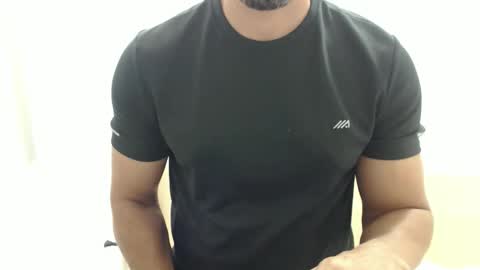 cashmastermuscle77 online show from March 9, 10:30 am