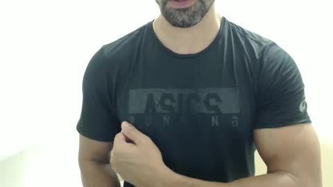 cashmastermuscle77 online show from March 24, 10:59 pm