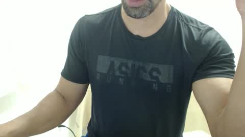 cashmastermuscle77 online show from April 15, 7:58 pm