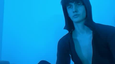 cashmasterparis online show from April 22, 8:21 pm