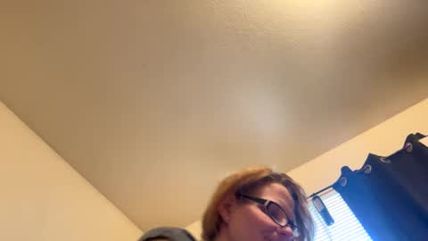 Snapshot of casidy1 chatting on February 17, 10:58 pm casidy1 online show from February 17, 10:58 pm