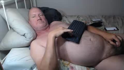 Snapshot of casinocam chatting on April 24, 2:08 pm CasinoCam online show from April 24, 2:08 pm