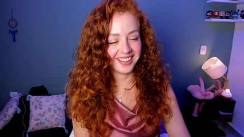 Snapshot of cassandra_caiin chatting on December 24, 11:00 pm Cassie online show from December 24, 11:00 pm