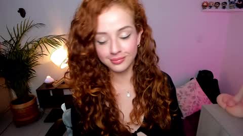 Snapshot of cassandra_caiin chatting on January 12, 1:11 am Cassie online show from January 12, 1:11 am