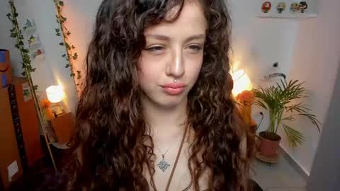 Cassie online show from June 5, 9:20 pm