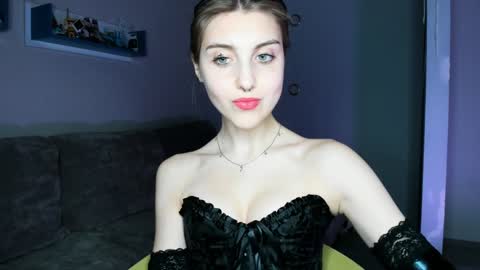 Seductress Cassia  FINDOM AND SADISM  NO NUDE online show from December 2, 6:54 pm