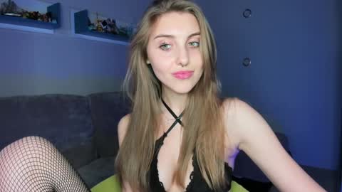 Seductress Cassia  FINDOM AND SADISM  NO NUDE online show from December 4, 10:30 pm