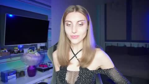 Seductress Cassia  FINDOM AND SADISM  NO NUDE online show from September 9, 7:24 pm