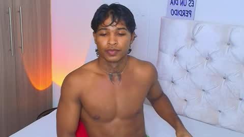 CASSIAN GOLD online show from June 8, 2:01 am