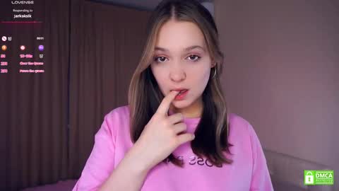 Adele online show from October 3, 3:31 pm