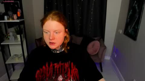 Snapshot of cassie_xkiss chatting on November 15, 8:49 pm Cassie online show from November 15, 8:49 pm