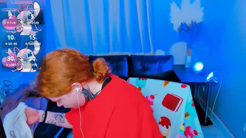 Snapshot of cassie_xkiss chatting on November 23, 8:19 pm Cassie online show from November 23, 8:19 pm