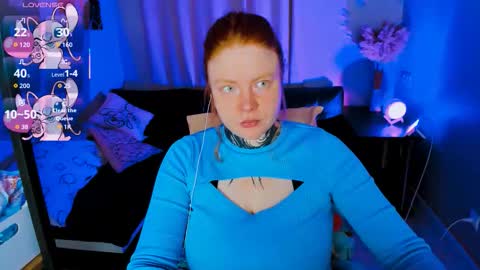 Snapshot of cassie_xkiss chatting on December 3, 8:40 pm Cassie online show from December 3, 8:40 pm