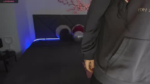 Cassie online show from April 19, 5:29 am