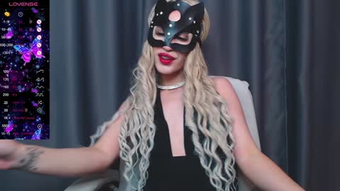 Snapshot of cassiemich chatting on January 1, 1:37 pm Cassie online show from January 1, 1:37 pm