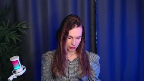 Cassie online show from March 6, 12:01 pm