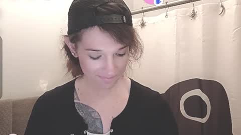 Cassiemichelle online show from February 19, 1:29 pm