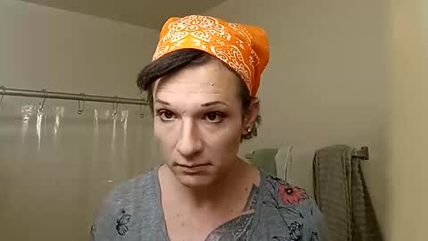 Cassiemichelle online show from April 3, 1:42 pm