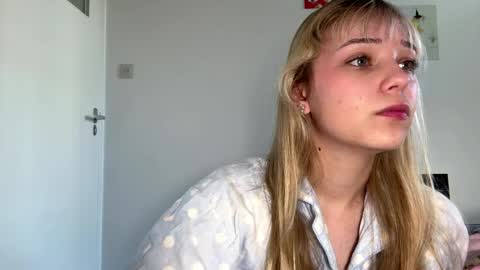 Olivia online show from April 9, 7:25 am