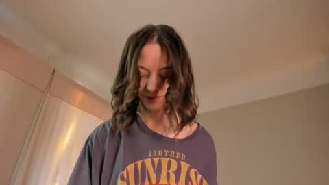  cassandra  online show from April 14, 3:29 pm