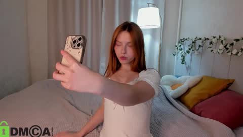 Snapshot of casta_grand chatting on December 2, 9:25 am Diana online show from December 2, 9:25 am