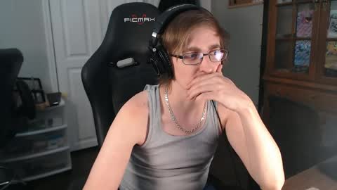 casuallycorrupt online show from May 28, 12:19 am