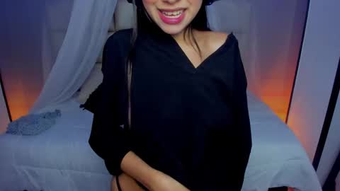 Lorena Saenz online show from March 6, 6:59 pm