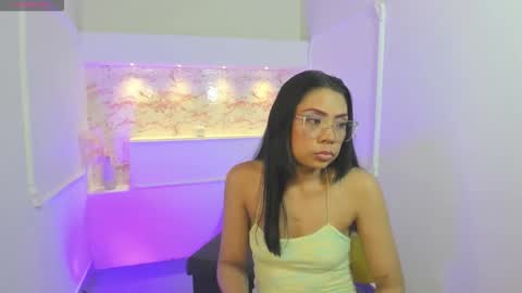 Snapshot of catagreen1 chatting on December 5, 1:36 am Cata online show from December 5, 1:36 am