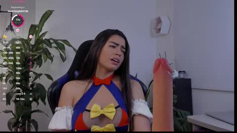 Snapshot of catalella_01 chatting on February 26, 11:48 pm MACARENA online show from February 26, 11:48 pm