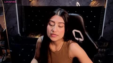 catalella_little_b online show from June 6, 7:51 pm