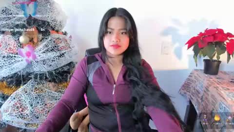 Flor....... online show from December 11, 3:15 pm