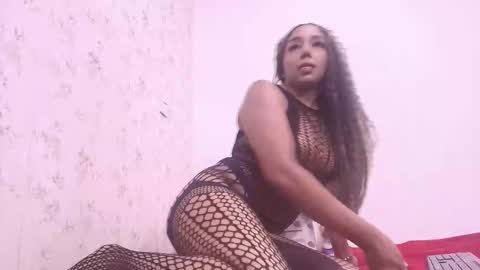 Snapshot of cataleya__ebony chatting on October 23, 7:23 pm cataleya online show from October 23, 7:23 pm