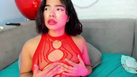 Snapshot of cataleya_bianchi chatting on February 9, 4:36 am Cataleya online show from February 9, 4:36 am