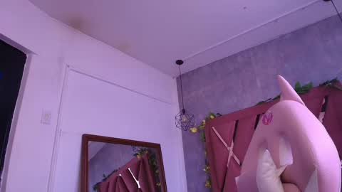 Snapshot of cataleya_sambrano chatting on September 12, 11:10 am Cataleya online show from September 12, 11:10 am