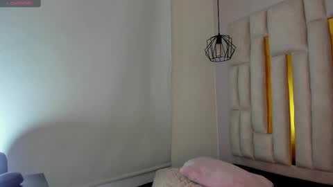 Snapshot of cataleya_sambrano chatting on October 17, 10:51 am Cataleya online show from October 17, 10:51 am