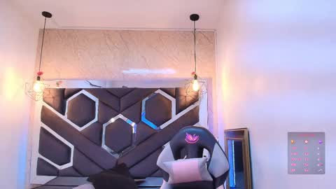 Snapshot of cataleya_sambrano chatting on November 11, 10:59 am Cataleya online show from November 11, 10:59 am